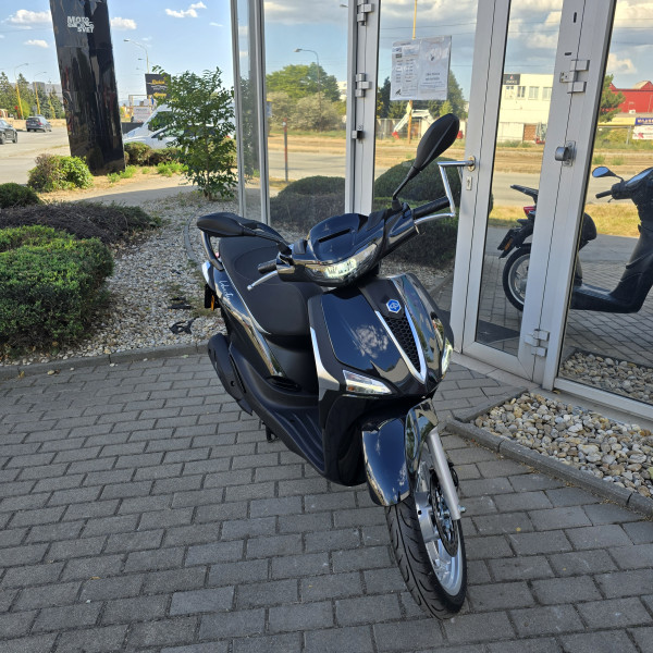 Piaggio Liberty 125 - DEMO